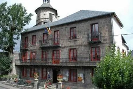 Du Beffroy Hotel 2*