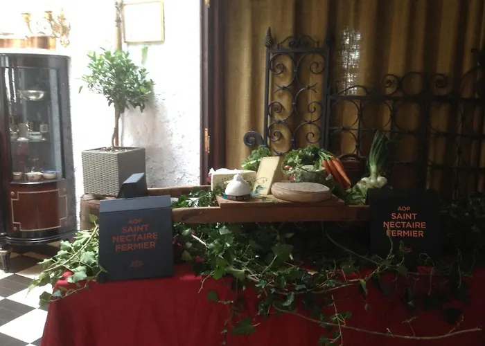 Hotel Du Beffroy Besse-et-Saint-Anastaise